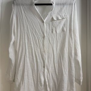 Lightweight White Button-Up Tunic Shirt